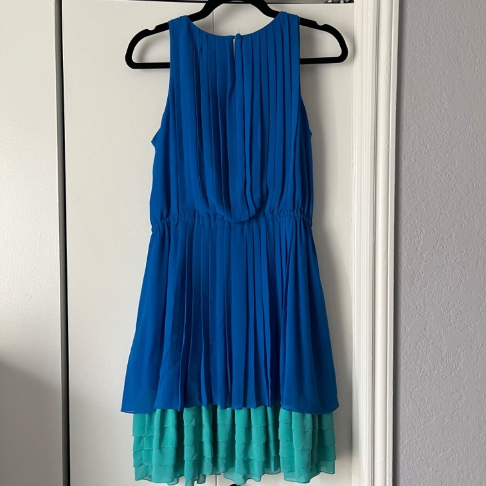 Jessica Simpson Pleated Dress‎ - Sleeveless, Ruffle Hem, Blue, Size S